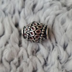 Pandora climbing vines charm